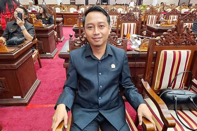 DPRD Kalteng__, Ferry Khaidir 2