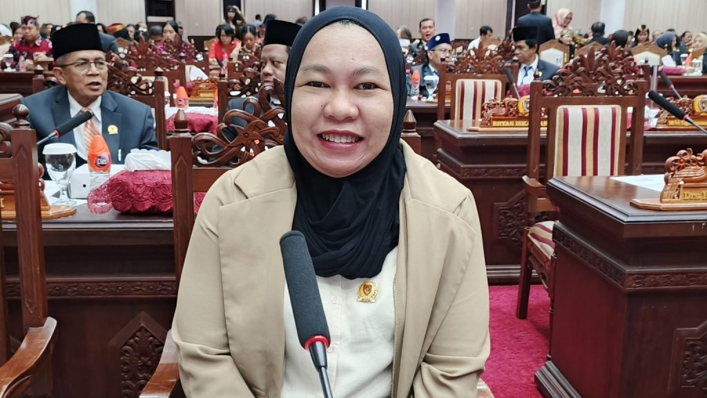 DPRD Kalteng__Kasriyani 1